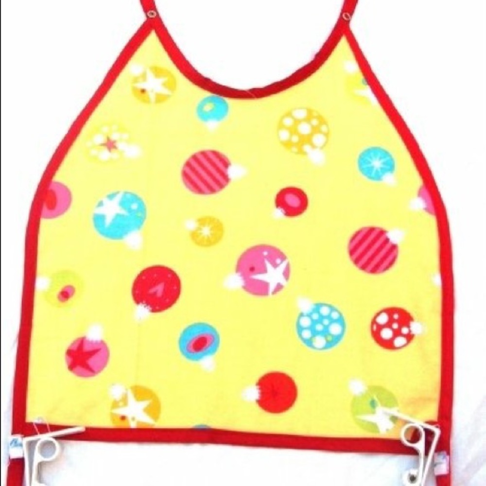 NWT. Mess-less bib clips to table. Christmas print